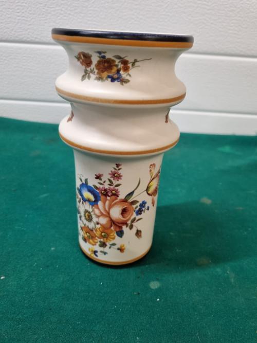 vaas fleur handwerk gouda holland met bloemen, Huis en Inrichting, Woonaccessoires | Vazen, Ophalen of Verzenden, 'T Olde Gre-j