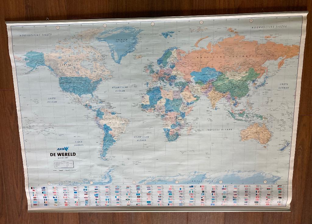 Wereldkaart (wanddecoratie/schoolplaat), Ophalen, Gebruikt, Meerkleurig, Papier/karton