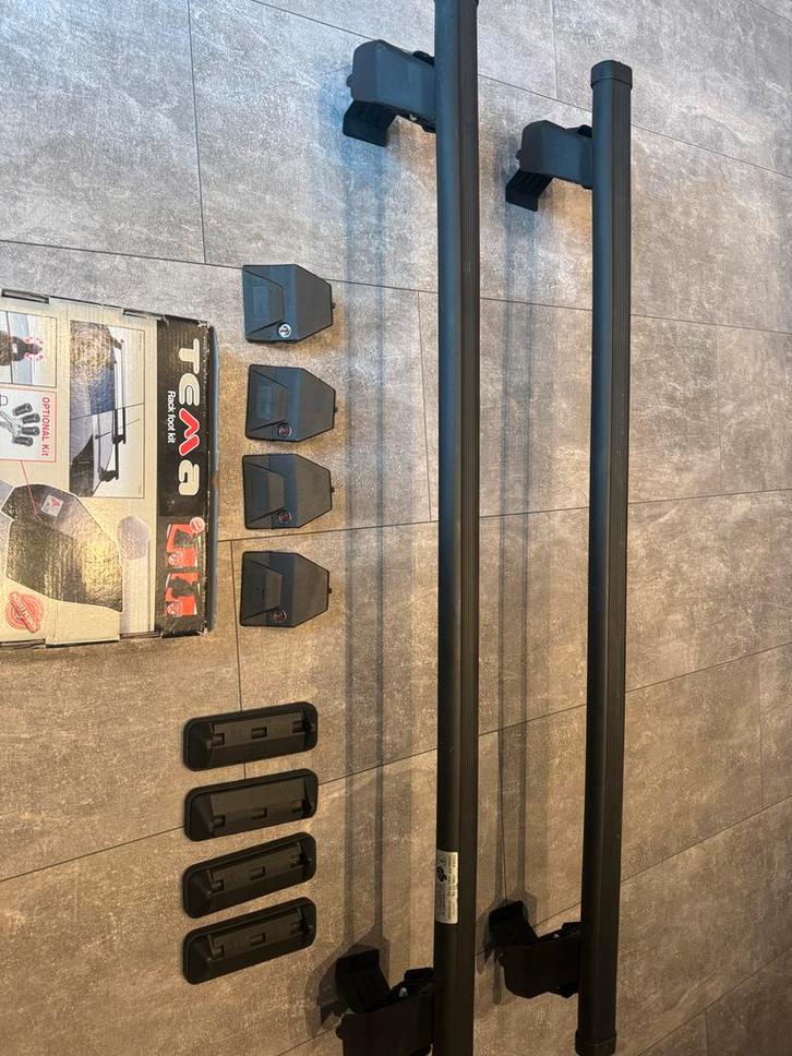 Menabo Tema Plus Dakdragerset - Slechts 1x gebruikt!, Auto diversen, Dakdragers, Zo goed als nieuw, Ophalen of Verzenden