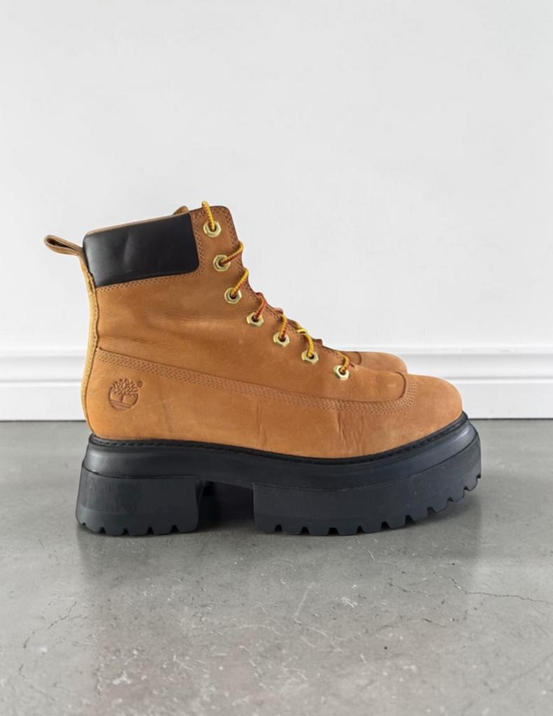 Timberland camel beige platform boots laarzen maat 39.5 39,5, Kleding | Dames, Schoenen, Ophalen of Verzenden, Zo goed als nieuw