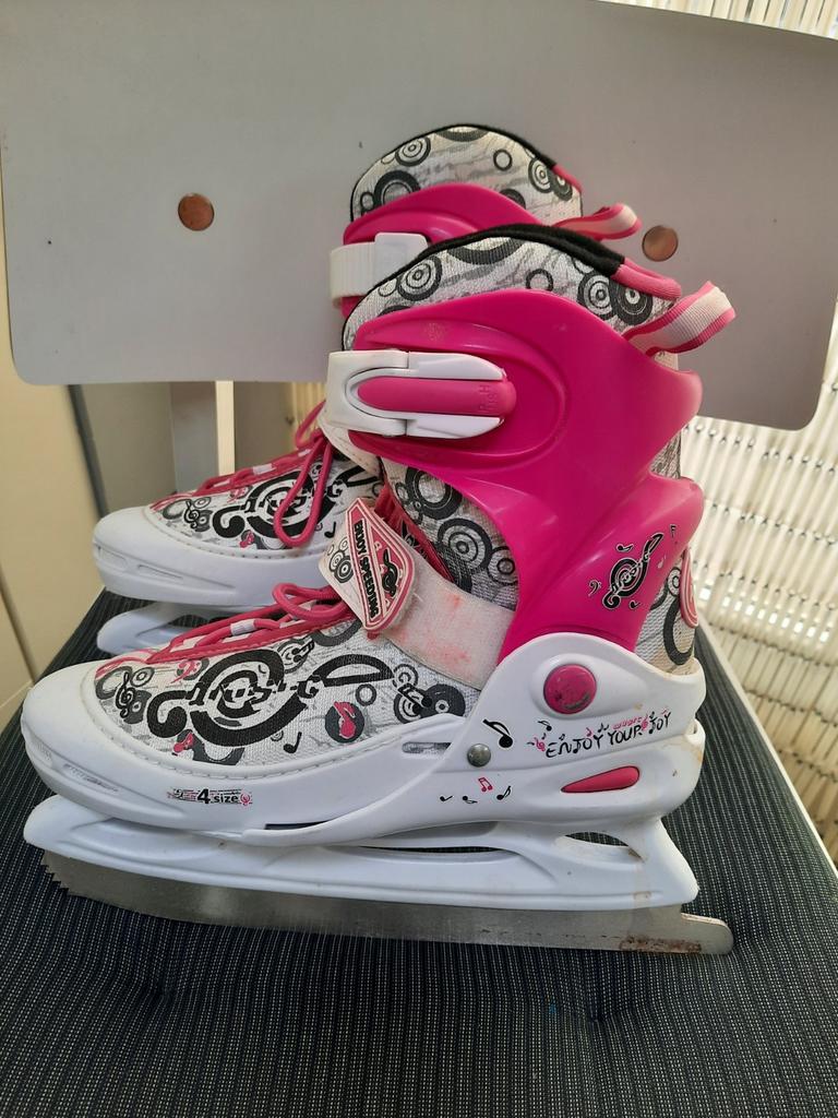 schaatsen voor kinderen ( verstelbaar maat 34- 37), Sport en Fitness, Schaatsen, Ophalen, IJshockeyschaatsen, Overige merken