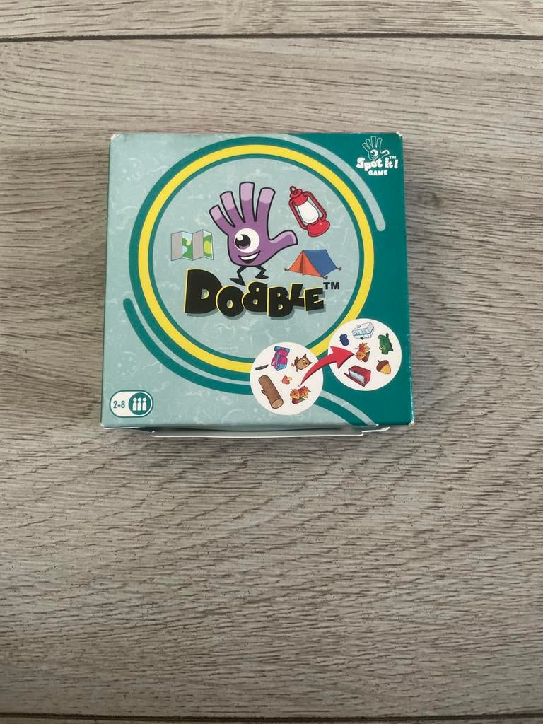 Dobble - Het snelle observatiespel, Drie of vier spelers, Ophalen of Verzenden, Gebruikt, Reisspel