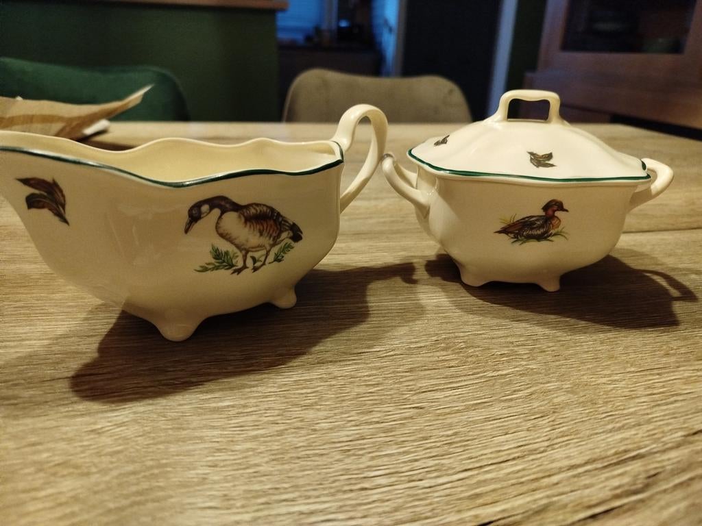 Melkkan en suikerpot met wildprint, Huis en Inrichting, Keuken | Servies, Overige typen, Ophalen of Verzenden, Zo goed als nieuw