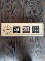 Twemco BQ-38 Flip Kalenderklok - Dementievriendelijk, Huis en Inrichting, Ophalen of Verzenden, Gebruikt, Analoog, Wekker of Tafelklok