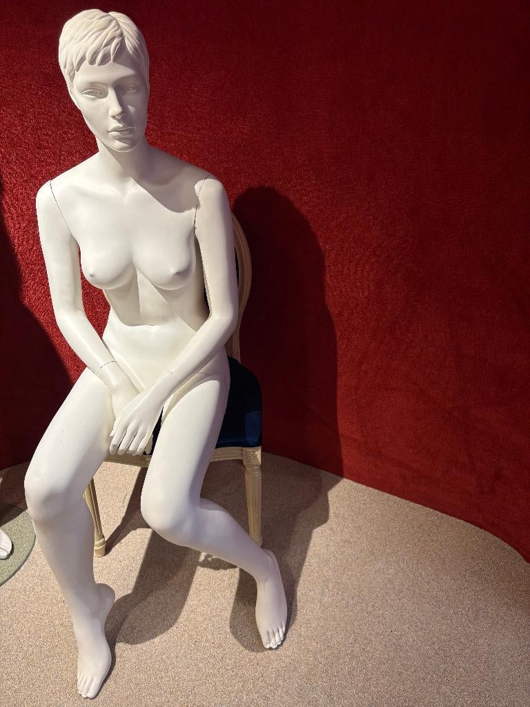 Etalage pop, Ophalen, Zo goed als nieuw, Pop