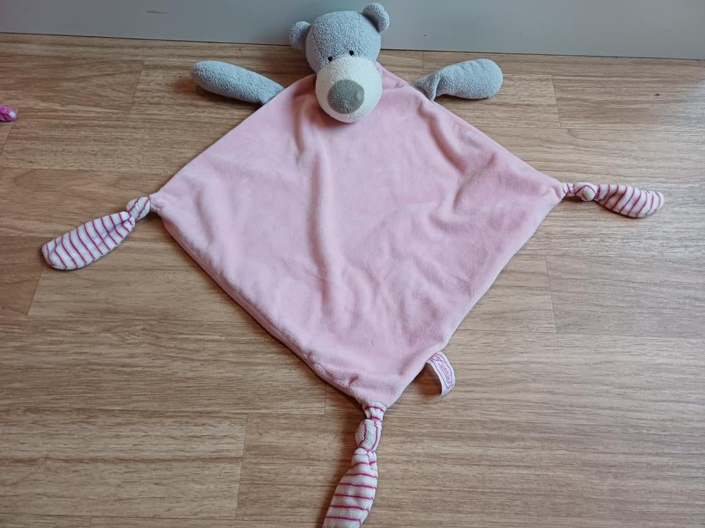 Funnies roze beer grote knuffeldoek doek knuffeldoekje, Kinderen en Baby's, Speelgoed | Knuffels en Pluche, Ophalen of Verzenden