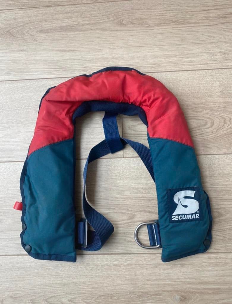 Reddingsvest Secumar 20/45 kg, Watersport en Boten, Watersportkleding, Ophalen of Verzenden, Zo goed als nieuw, Dame of Heer, Reddingsvest of Zwemvest