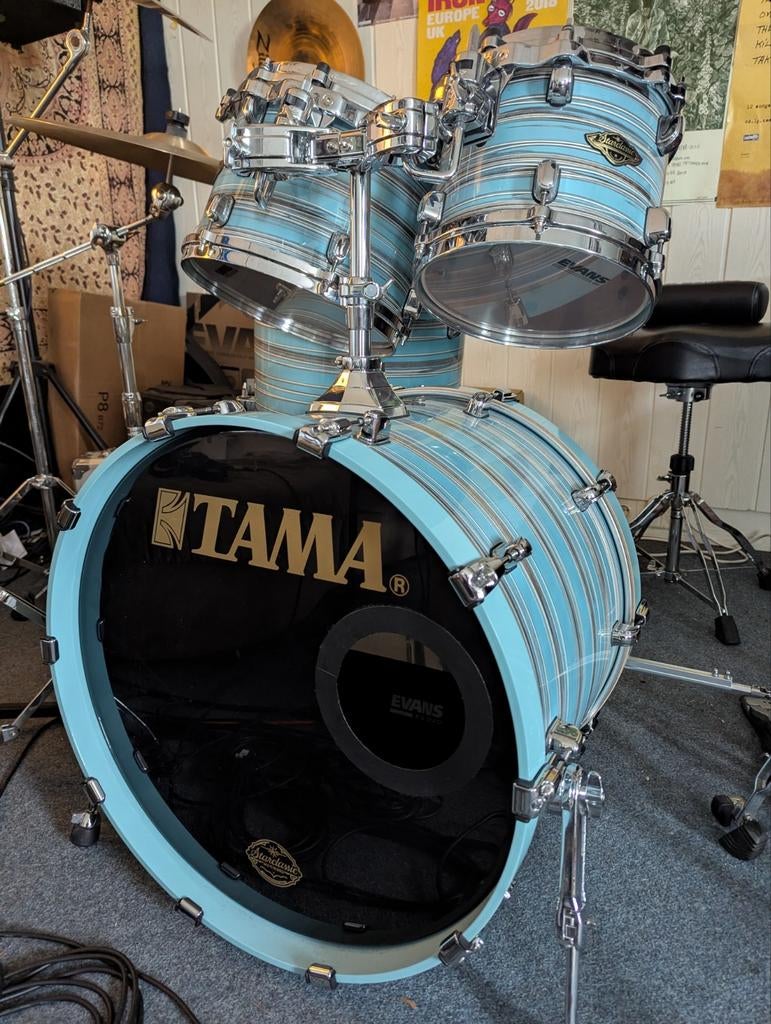 Tama Starclassic Walnut/Birch Drumstel (Artic Blue Oyster), Muziek en Instrumenten, Drumstellen en Slagwerk, Ophalen, Tama
