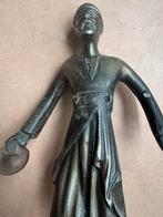 Vintage beeldje met mooie voet (onyx?), Ophalen of Verzenden