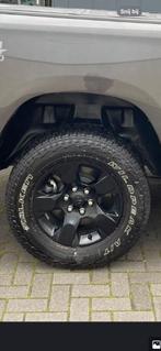 Dodge Ram velgen banden z.g.a.n., 275 mm, Nieuw, Ophalen of Verzenden, All Season