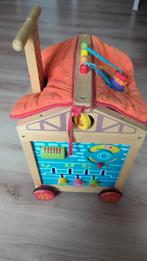 Houten loopwagen met activiteiten speeltjes, Ophalen