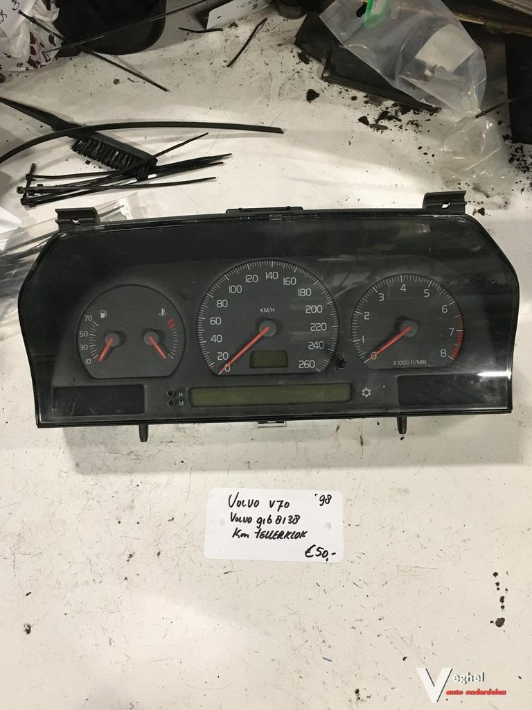 Volvo V70 1998 Volvonr:  916 81 38      Km Tellerklok