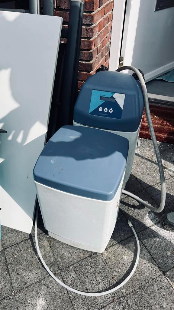 Ecomatch Slimline Waterontharder Cabinet, Witgoed en Apparatuur, Waterontharders, Gebruikt, Waterontharder met zout, Ophalen of Verzenden