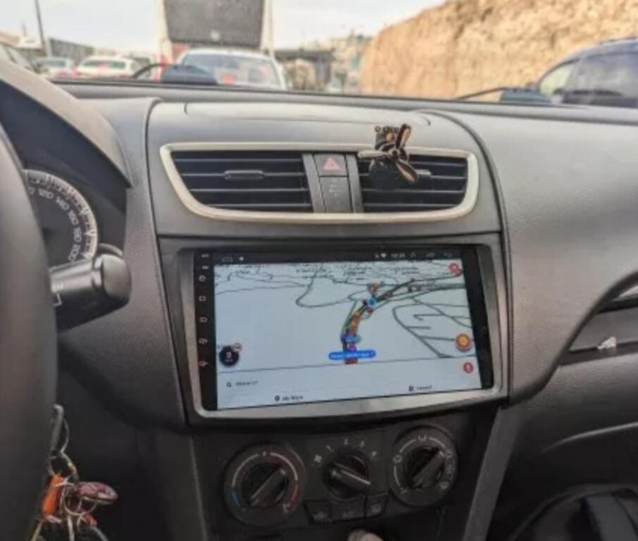 Suzuki Swift 4 | 2010 - 2015 | Autoradio, Auto diversen, Gebruikt, Ophalen of Verzenden