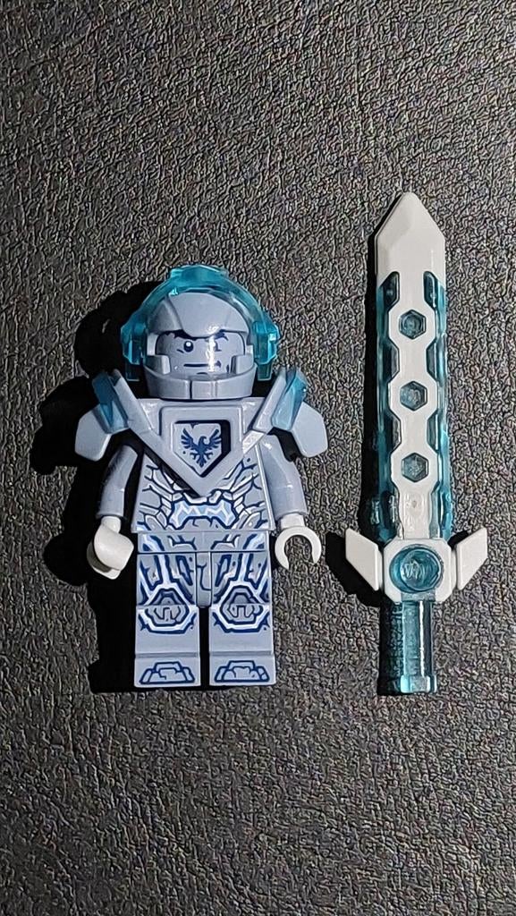 Lego minifigure nex106 Stone Clay, Verzenden