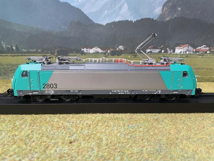 Märklin 36608 E-loc HLE 28 Bombardier/ Reeks 28 (NMBS/SNCB), Hobby en Vrije tijd, Modeltreinen | H0, Zo goed als nieuw, Locomotief