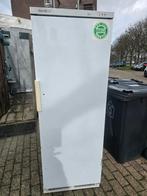 Vrij staande hoge vriezer 168x60x60, Witgoed en Apparatuur, Vriezers en Diepvrieskisten, Minder dan 60 cm, Zo goed als nieuw, Energieklasse A of zuiniger