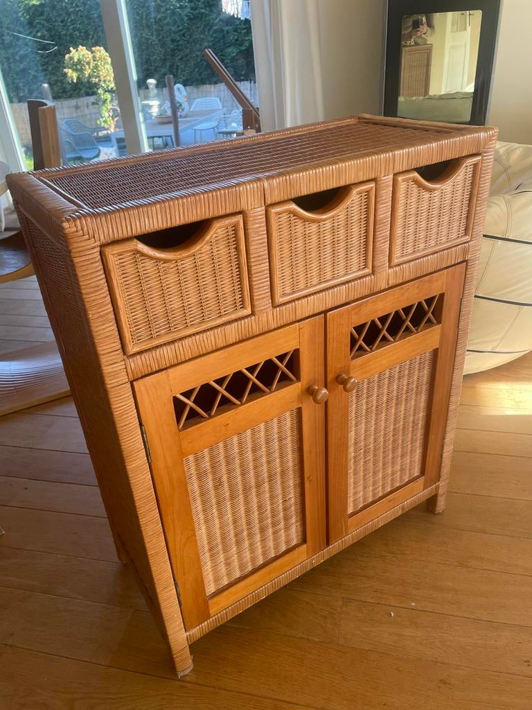 Vintage Manou Bamboe Rotan Webbing Kastje met Lades, Ophalen, Zo goed als nieuw