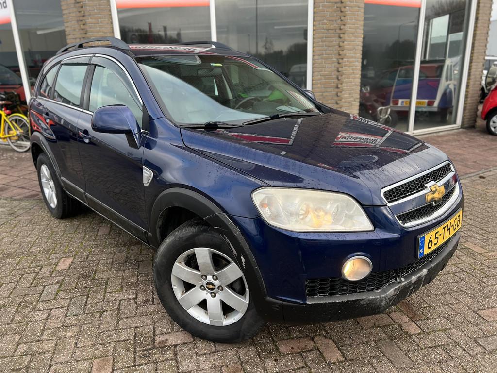 Chevrolet Captiva 2.4 Intro Edition - LPG g3 - Leer - Cruise, Auto's, Voorwielaandrijving, 136 pk, Gebruikt, Zwart