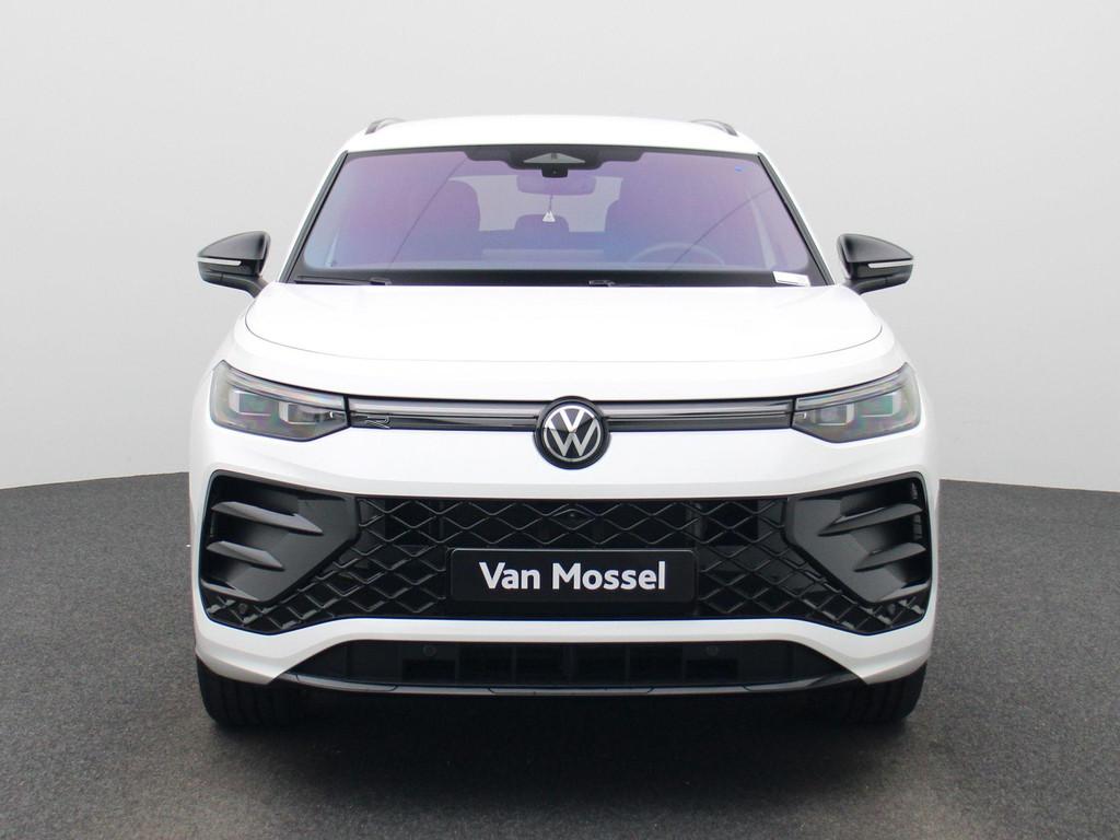 Volkswagen Tayron 1.5 eHybrid R-Line Edition 272 PK | Trekha, Auto's, Volkswagen, 12 maanden, 4 cilinders, Wit, Hybride Elektrisch/Benzine