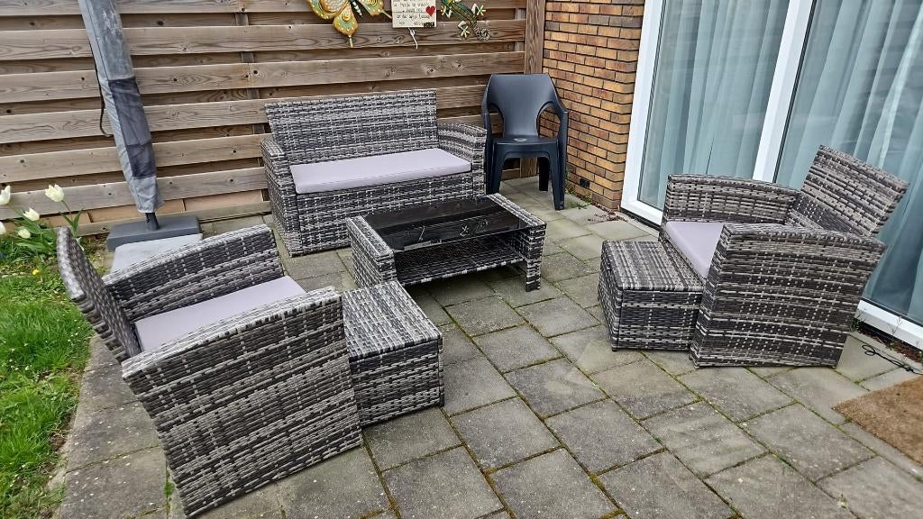 Garden Furniture set with parasol, Ophalen, Wicker