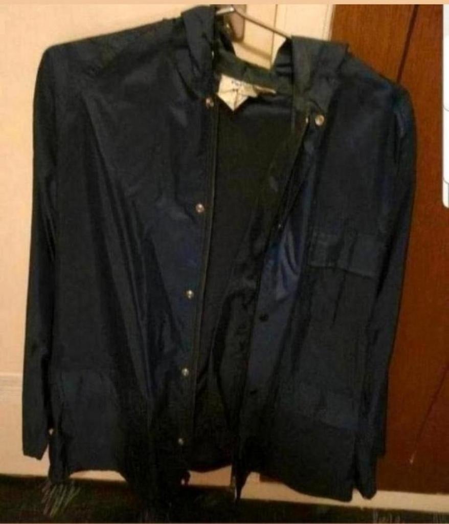 Regenpak blauw broek met jas XXL gebruikt €15,00, Kleding | Dames, Overige Dameskleding, Ophalen of Verzenden, Zo goed als nieuw