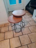 2 ronde tafeltjes van staal en hout, Minder dan 55 cm, Metaal of Aluminium, Rond, Ophalen
