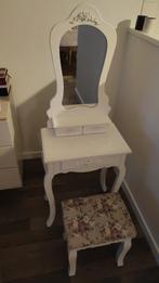 Schattige kap tafel met spiegel, lades en krukje, Minder dan 50 cm, Romantisch, Klassiek, 100 tot 150 cm, Ophalen of Verzenden