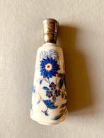 Antiek porseleinen parfumflesje met Hollands zilveren dop., Antiek en Kunst, Ophalen of Verzenden, Goud
