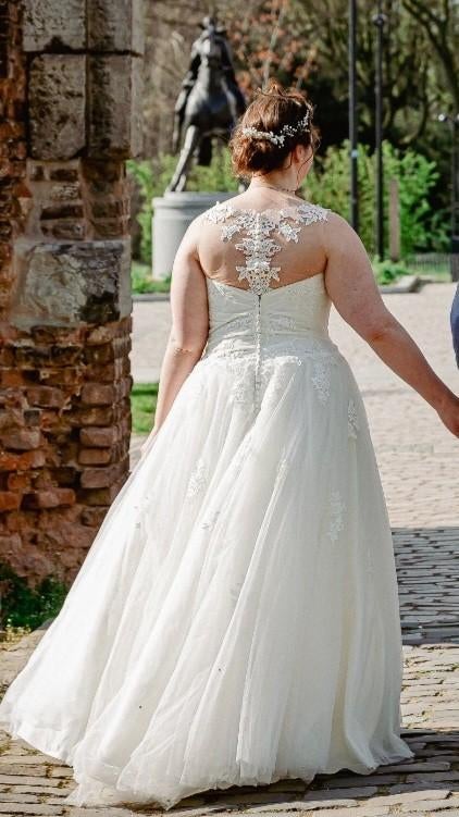 Trouwjurk maat 44, Kleding | Dames, Ophalen of Verzenden, Gedragen, Wit, Trouwjurk