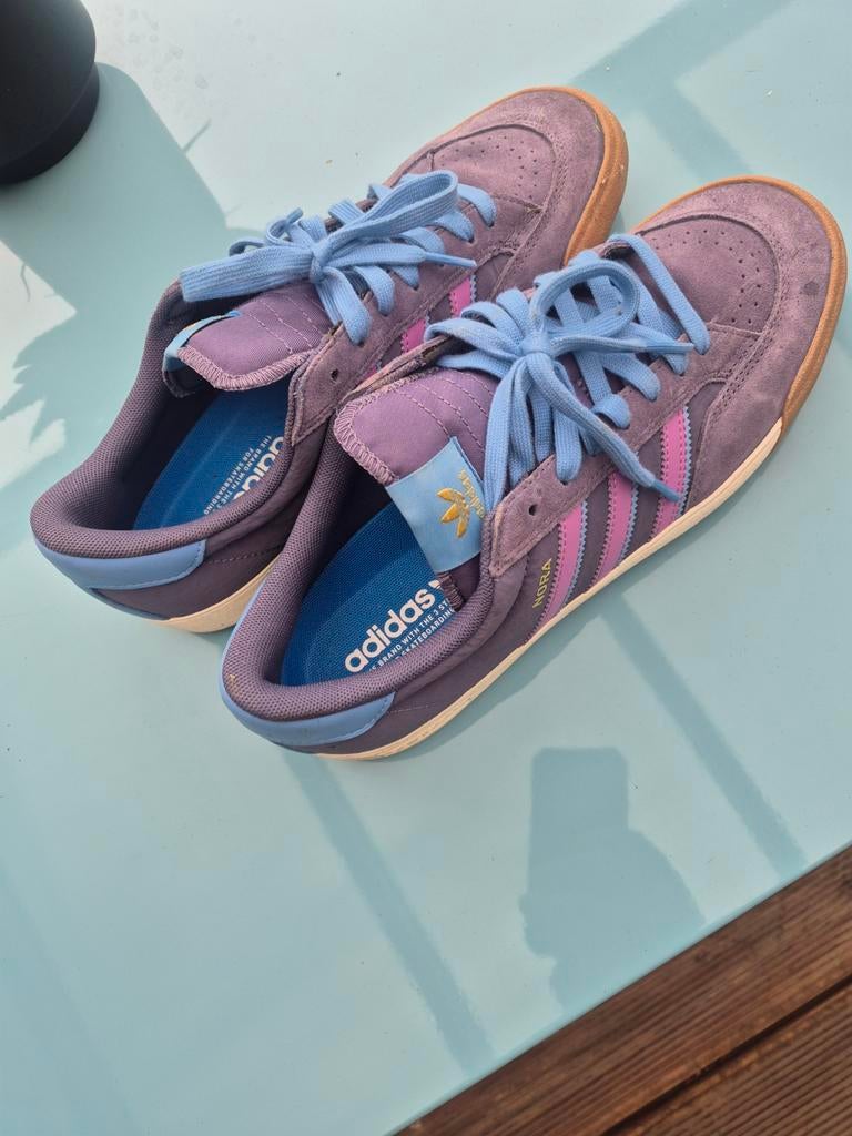 Adidas retro schoen maat 45, Sieraden, Tassen en Uiterlijk, Zonnebrillen en Brillen | Heren, Ophalen