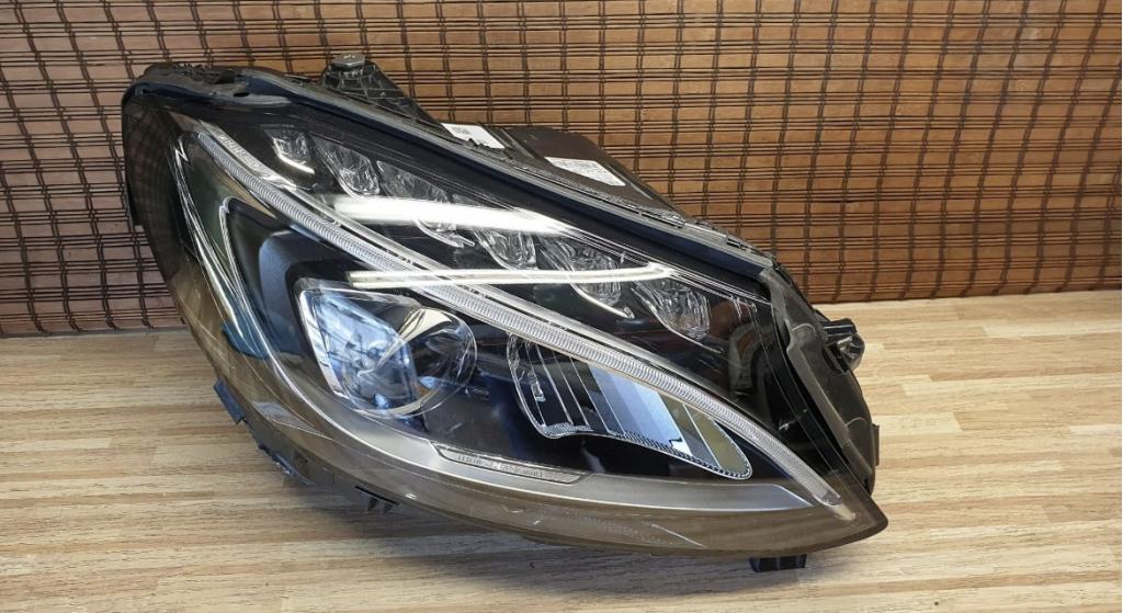 W205 Mercedes C klasse full led koplamp rechts A2059067603, Auto-onderdelen, Niet ingevuld, Gebruikt, Mercedes-Benz, Niet ingevuld