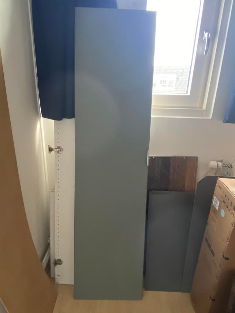 Ikea  kledingkast deur, Ophalen, Zo goed als nieuw