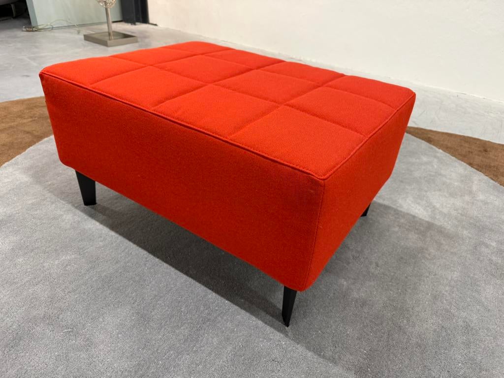 Nieuw Gelderland Allure Voetenbank Kvadrat rood stof Poef, Nieuw, Ophalen of Verzenden, Gelderland, Stof