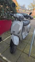 Capri V2S Nardo Grey - 2021 - Zeer nette staat, Ophalen, Zo goed als nieuw, Benzine, Overige merken