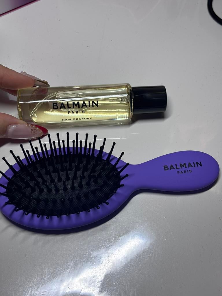 Balmain hairbrush en parfum, Ophalen of Verzenden, Nieuw, Kam of Borstel