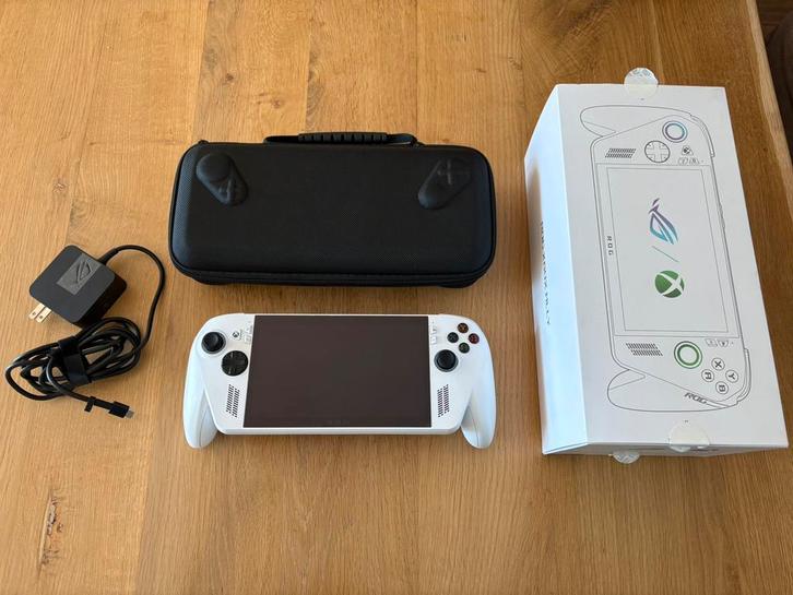 ASUS ROG XBOX ALLY, Spelcomputers en Games, Spelcomputers | Overige, Zo goed als nieuw, Ophalen