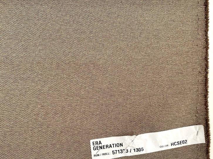 Camira Era CSE02; beige+bruin; 2,24 meter meubelstof NU 45€, Hobby en Vrije tijd, Stoffen en Lappen, Nieuw, Polyester, 120 cm of meer