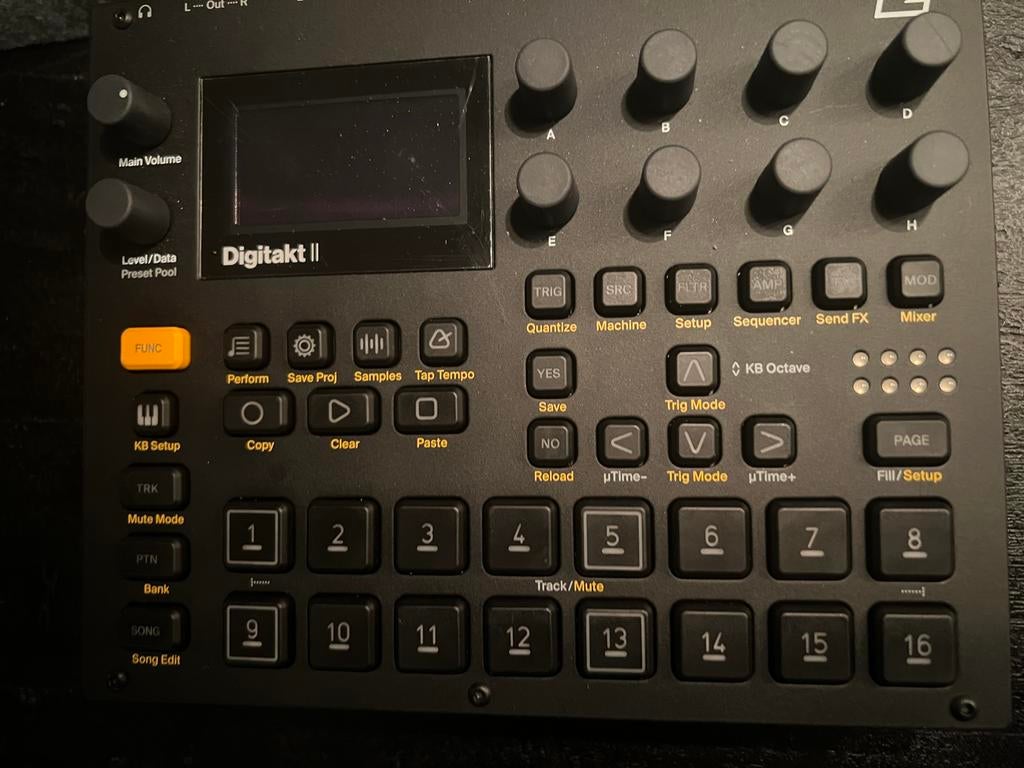 Elektron Digitakt 2, Muziek en Instrumenten, Overige merken, Zo goed als nieuw, Met midi-aansluiting, Overige aantallen