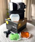 Nikon SB - 700  flitser, Ophalen of Verzenden, Zo goed als nieuw, Nikon