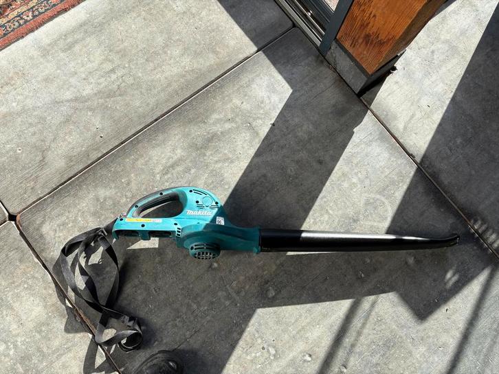 Makita DUB361 Accu Bladblazer - Krachtig en Draagbaar, Tuin en Terras, Bladblazers, Gebruikt, Handgedragen, Accu, Ophalen