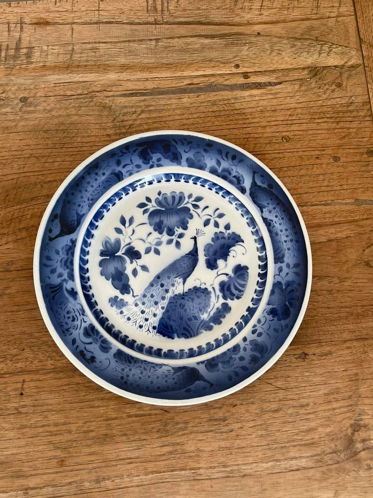 Royal Copenhagen Aluminia Faience pauw bord, Ophalen of Verzenden