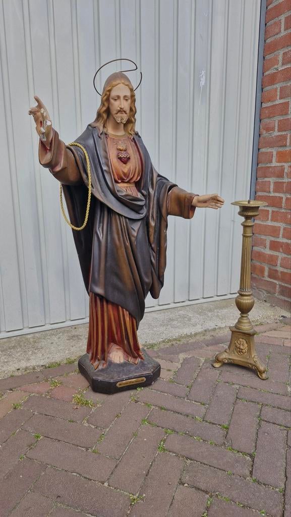 Groot Christusbeeld, Antiek en Kunst, Ophalen