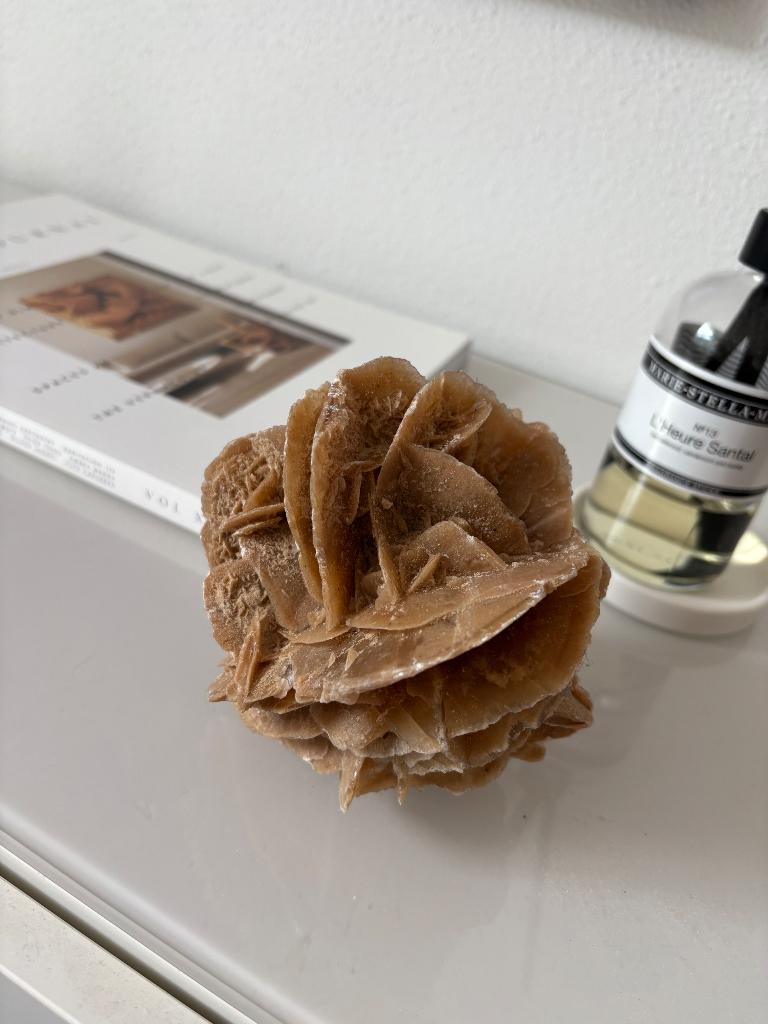 Woestijnroos, Ophalen, Mineraal