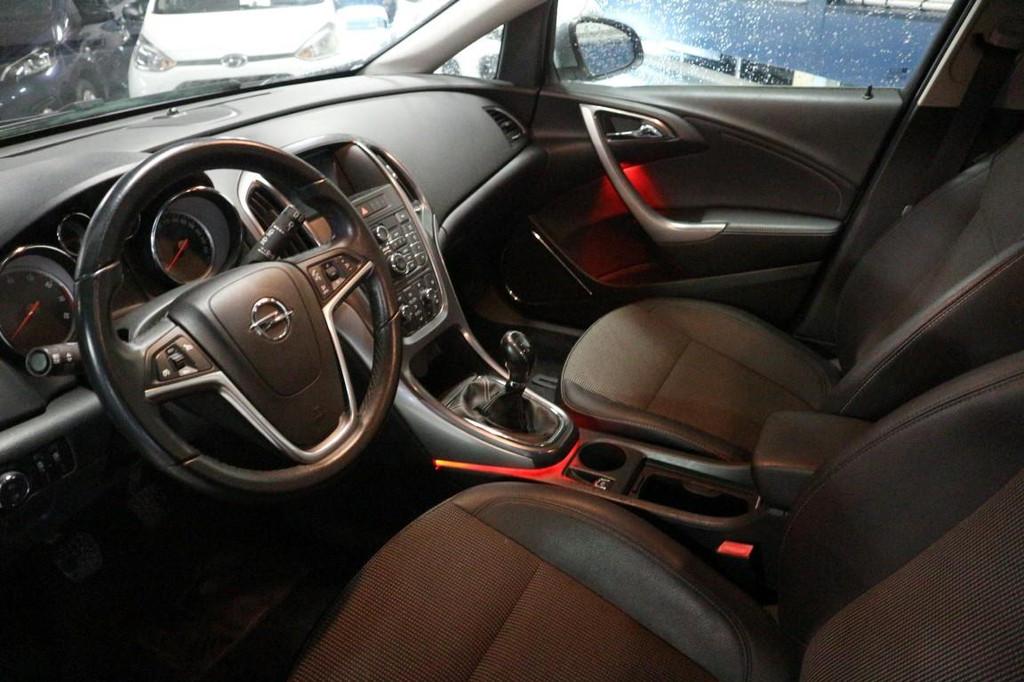 Opel Astra Sports Tourer 1.4 Turbo Cosmo / KEURIGE AUTO / NI, Auto's, Opel, Voorwielaandrijving, Euro 5, Gebruikt, 4 cilinders