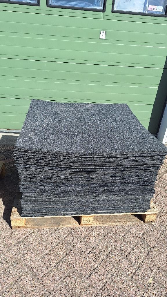 Tapijttegels 100x100 cm ca. 160 m2, Huis en Inrichting, Stoffering | Vloerbedekking, Ophalen, Gebruikt, Overige kleuren, 75 m² of meer
