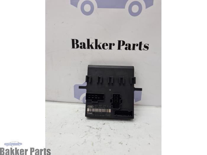 Computer Body Control van een Audi A8, Auto-onderdelen, Carrosserie en Plaatwerk, Audi, Gebruikt, 3 maanden garantie