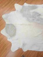 Witte Koeienhuid 227/183 cm, Huis en Inrichting, Stoffering | Tapijten en Kleden, Gebruikt, Wit, Etten-Leur, 150 tot 200 cm