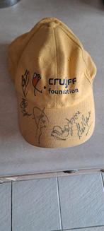 Cruyff Foundation Pet met Handtekeningen, Ophalen