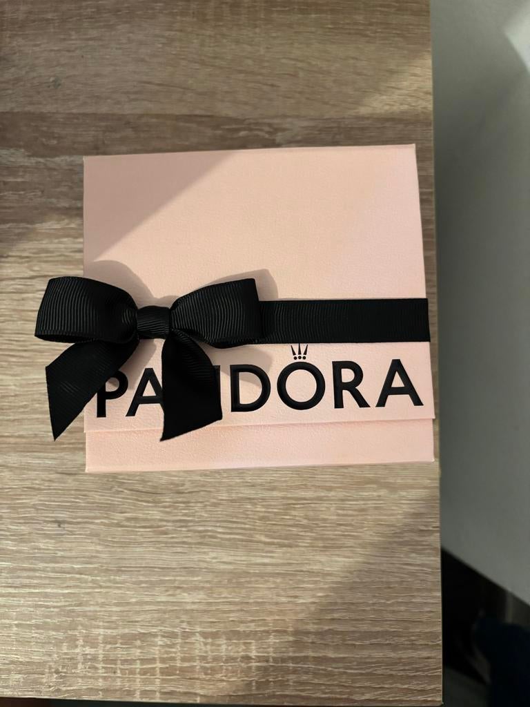 Pandora ring, Nieuw, Ophalen of Verzenden, 17 tot 18, Dame